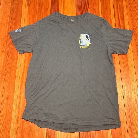 Green layer Sports Men's GreenT-shirt - Picture 1 of 3
